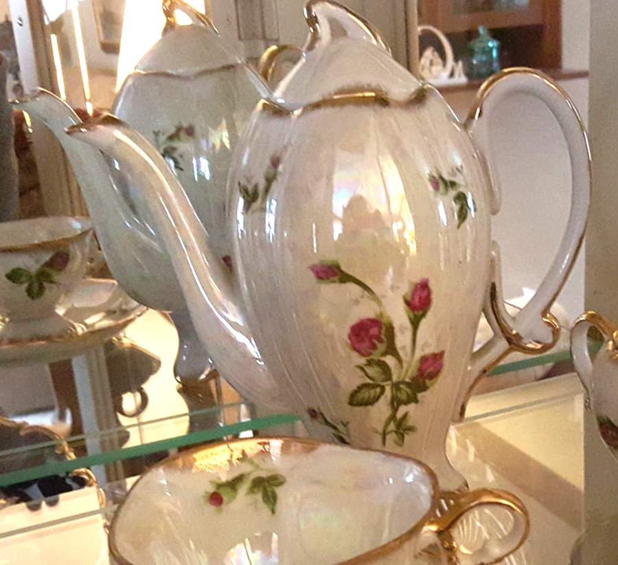 Moss Rose Coffee Pot & Lid by Norcrest-1