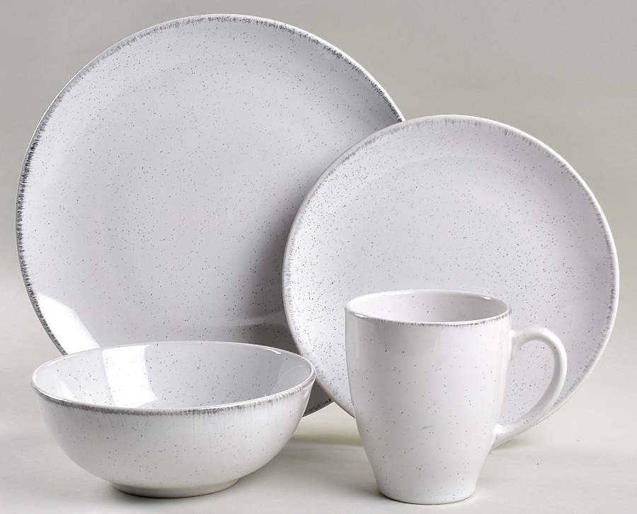 Liam 4 Piece Place Setting by Urban Loft-1