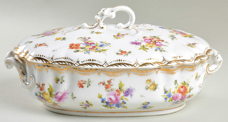 896 Oval Covered Vegetable by Unknown Manufacturer-1