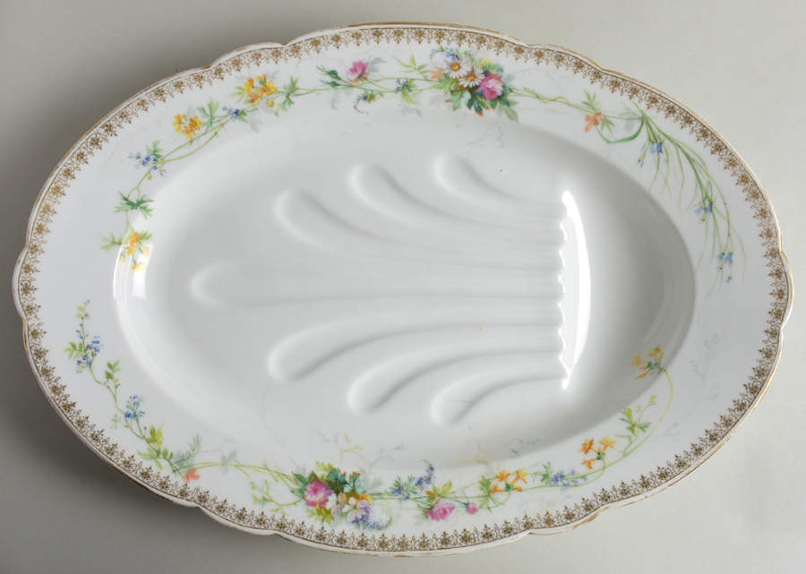 UC1023 17" Oval Platter with Well by Unknown Manufacturer-1