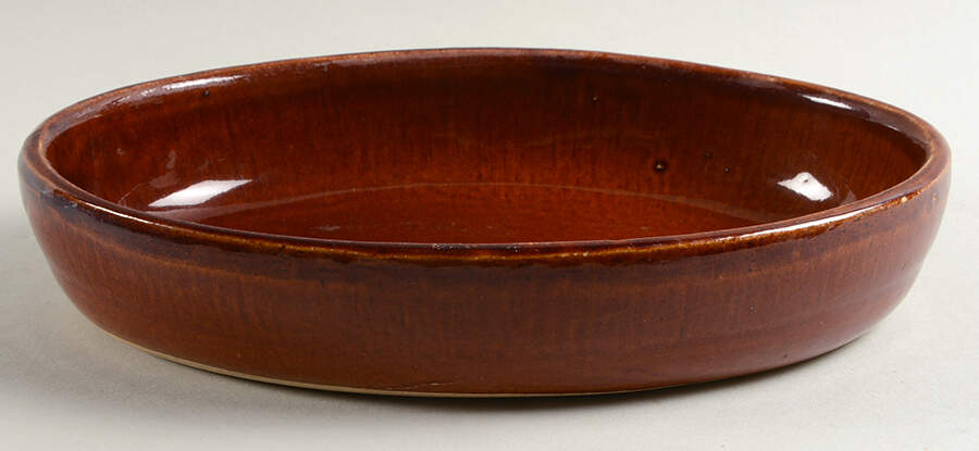 UCA99 10" Oval Baker by Ucagco-1