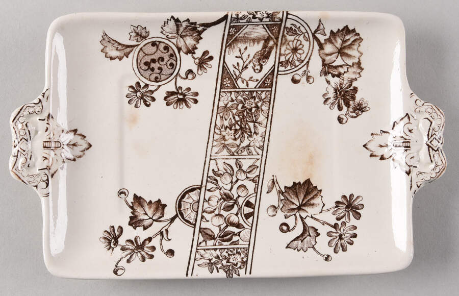 Khartoum Underplate for Sauce Boat by England-1