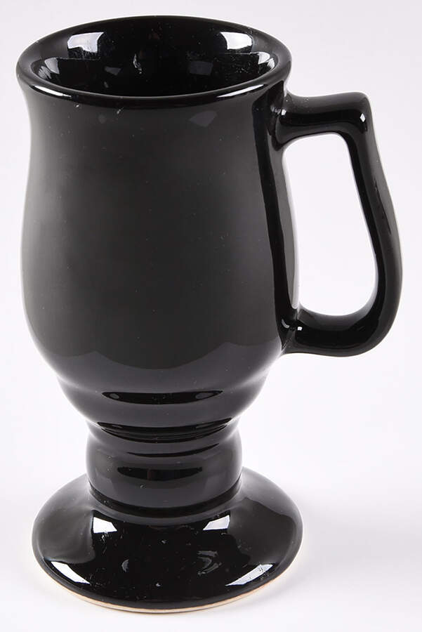 UC1034 Pedestal Mug by Unknown Manufacturer-1