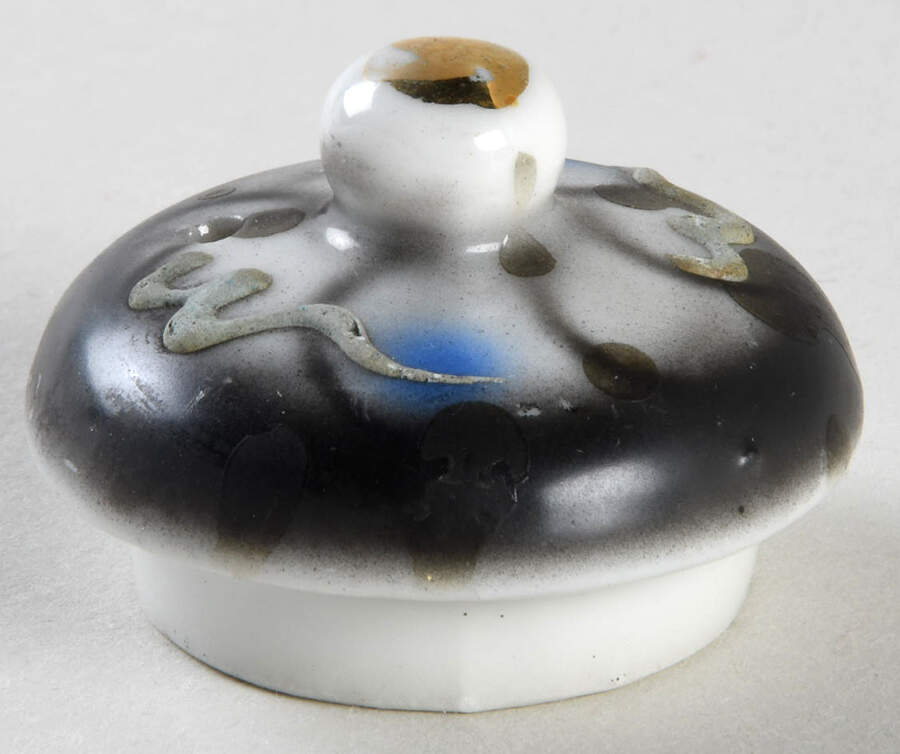 UC1036 Lid for Teapot by Unknown Manufacturer-1