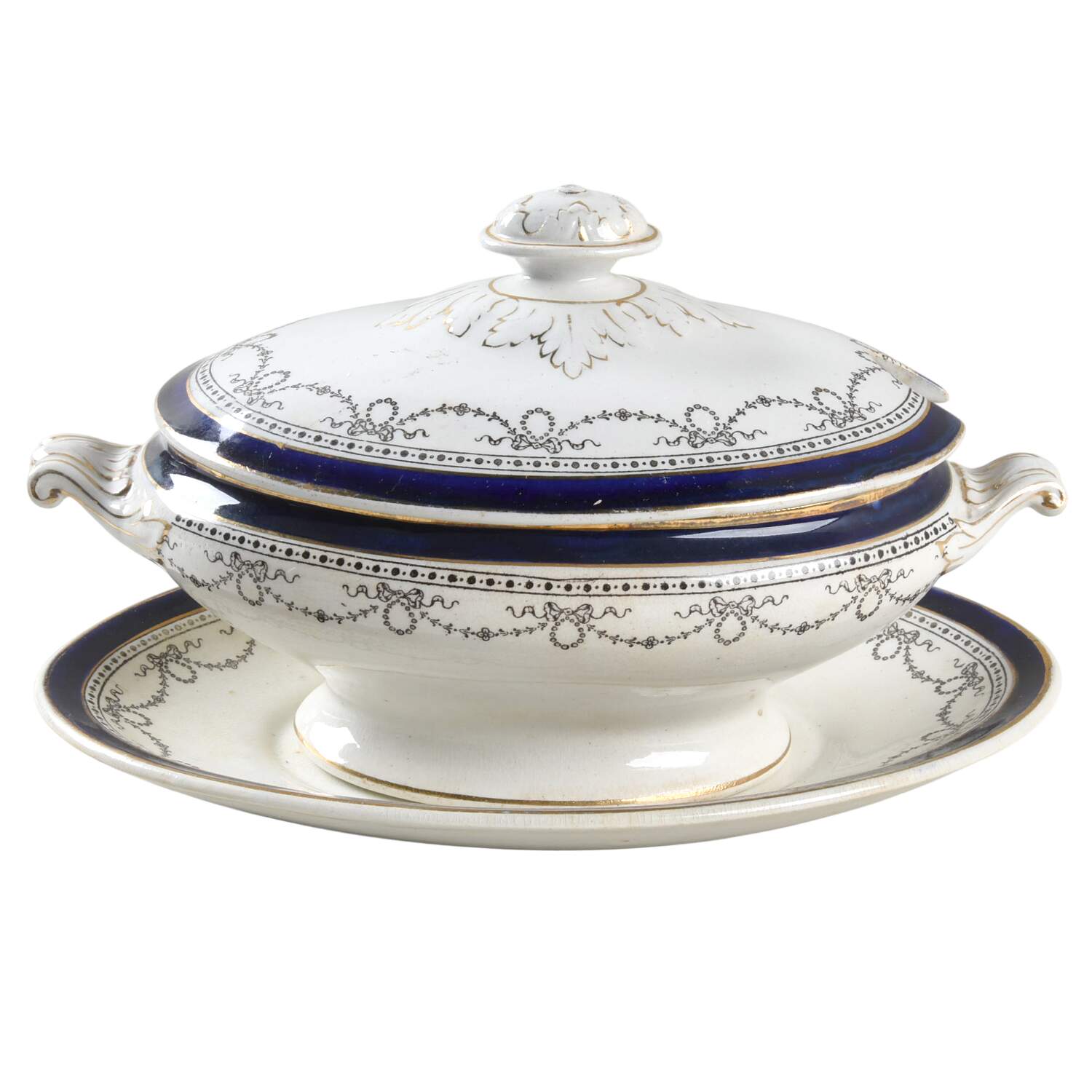 UC2 Gravy Boat & Lid w/Underplate by Unknown Manufacturer-1