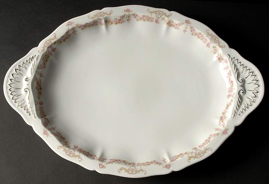 VNN2 16" Oval Serving Platter by Vienna-1