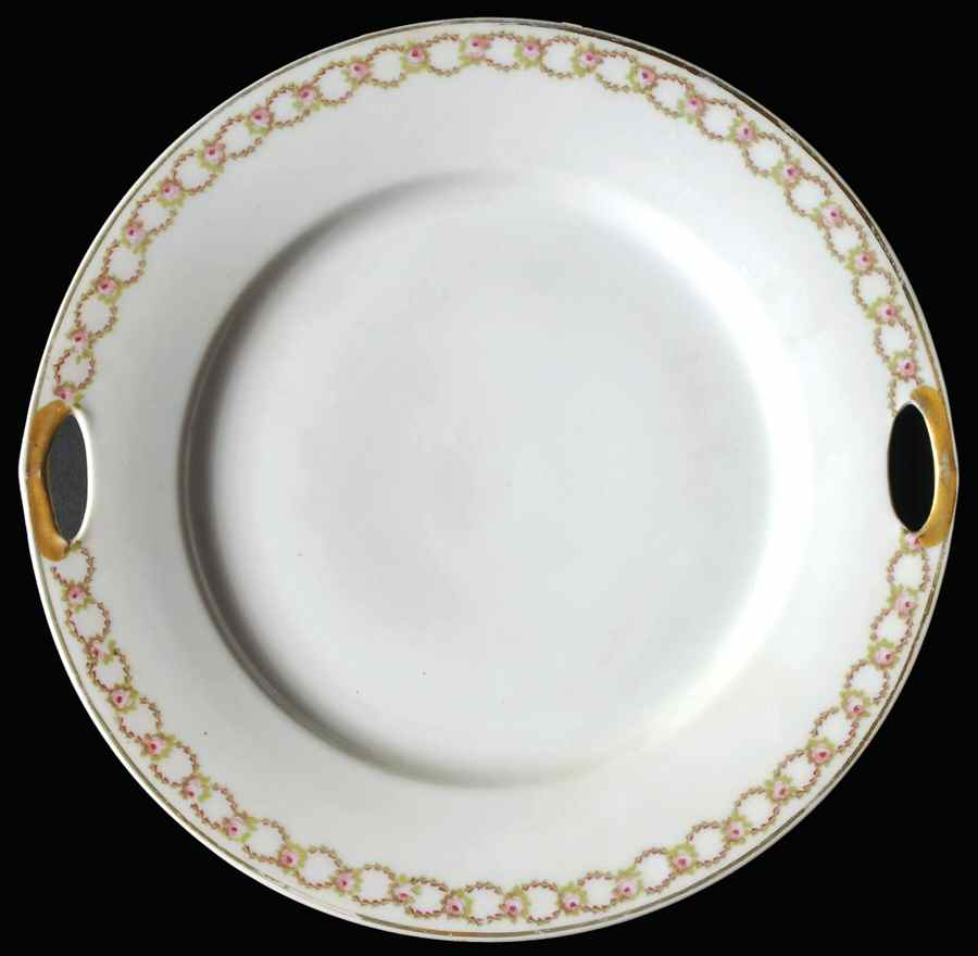 VTO6 Handled Cake Plate by Victoria (Austria)-1