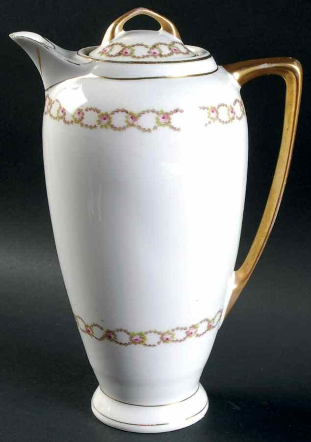 VTO6 Coffee Pot & Lid by Victoria (Austria)-1