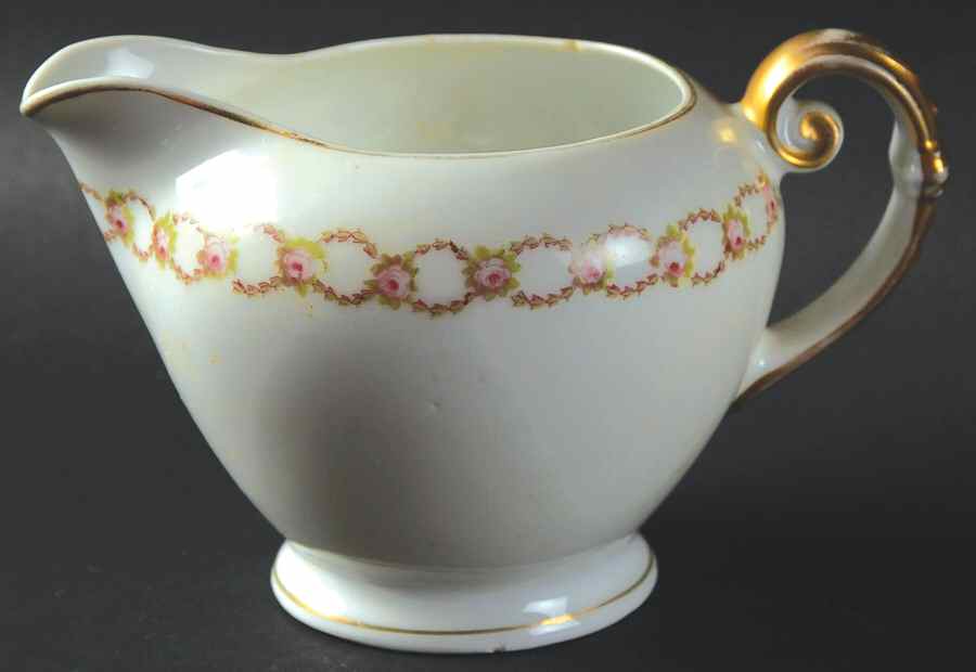 VTO6 Creamer by Victoria (Austria)-1