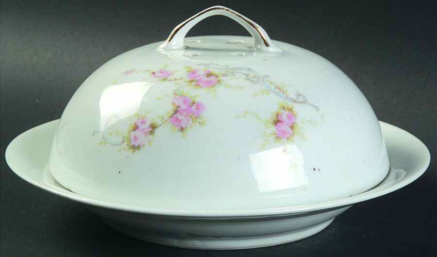 VTO30 Round Covered Butter by Victoria (Austria)-1