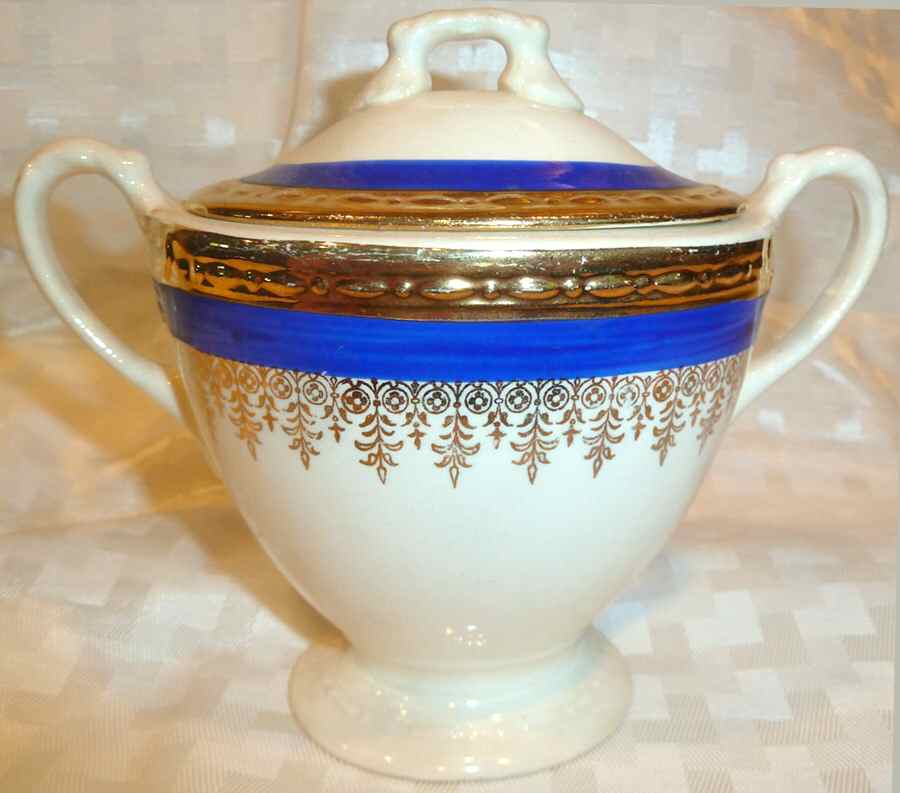 VOG80 Sugar Bowl & Lid by Vogue-1