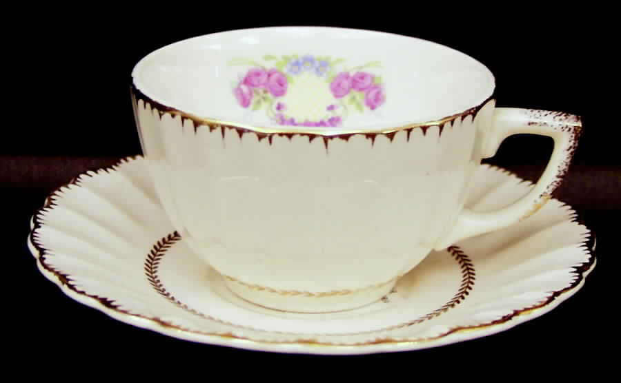 Bridal Wreath Flat Cup & Saucer Set by Vanity Fair-1
