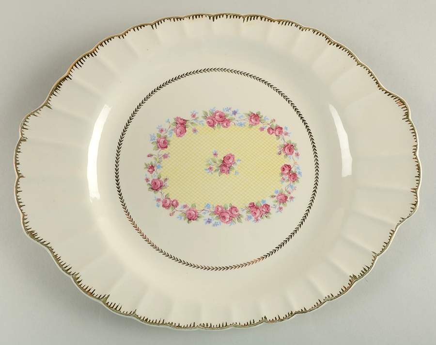 Bridal Wreath 13" Oval Serving Platter by Vanity Fair-1