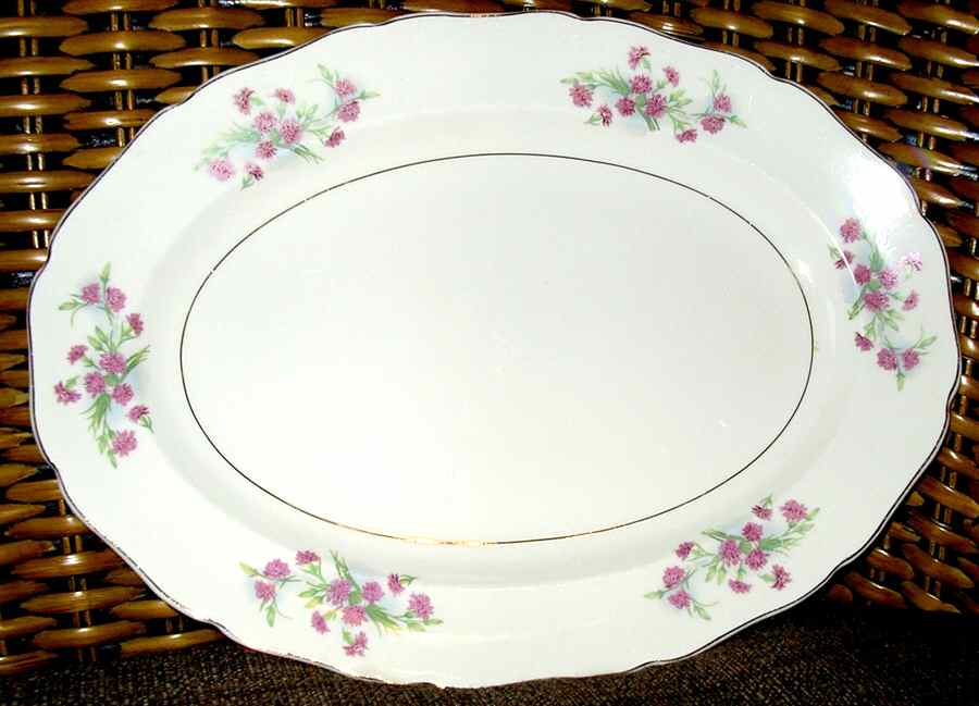 Thistledown 13" Oval Serving Platter by Vanity Fair-1