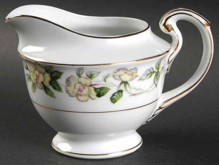 Barcarole Creamer by Valmont-1