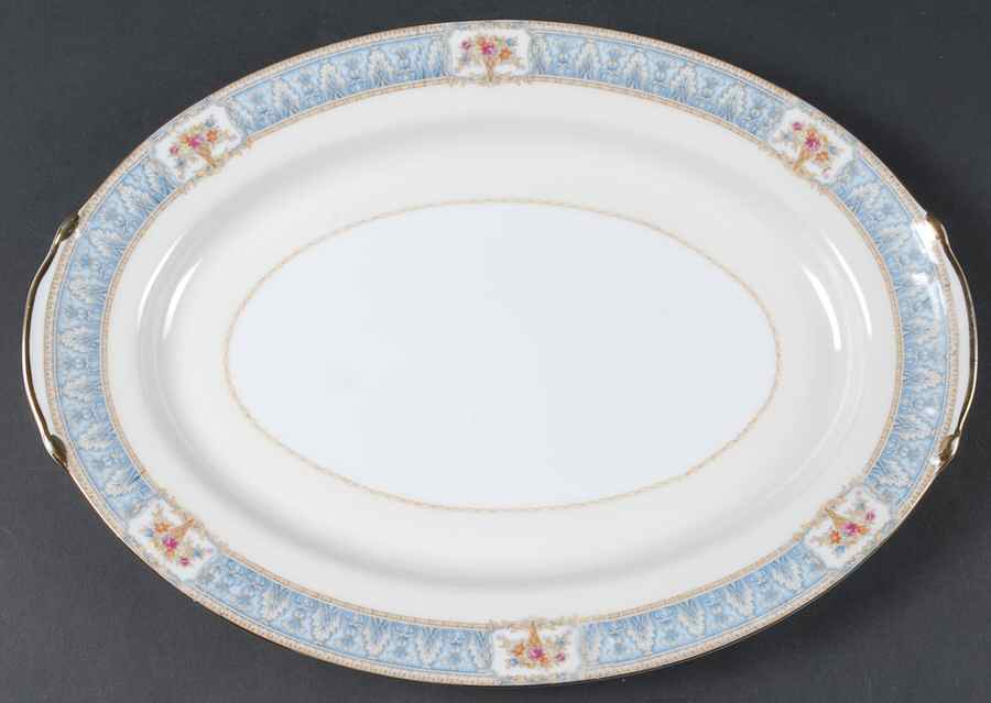 Belvedere 16" Oval Serving Platter by Valmont-1
