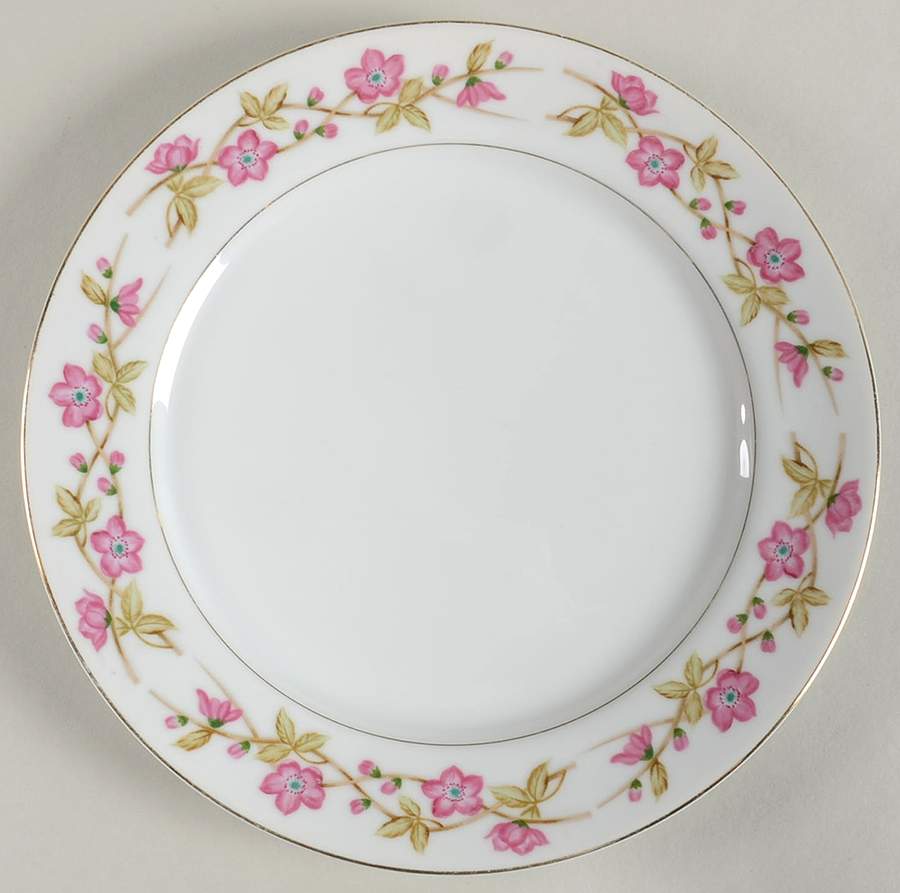 Briar Rose Luncheon Plate by Valmont-1