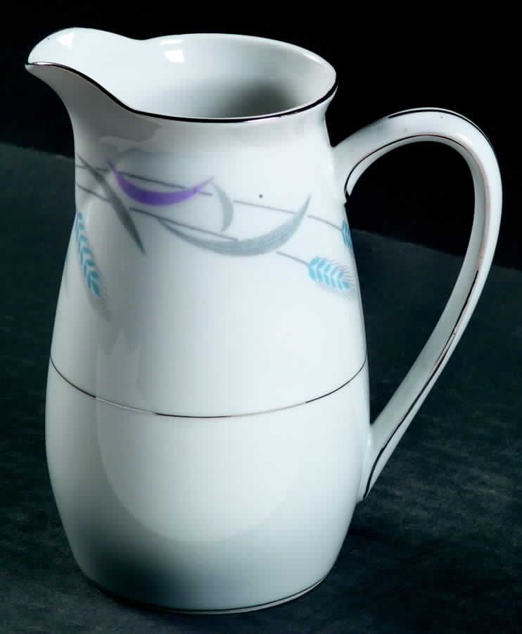 Royal Wheat 16 Oz Pitcher by Valmont-1