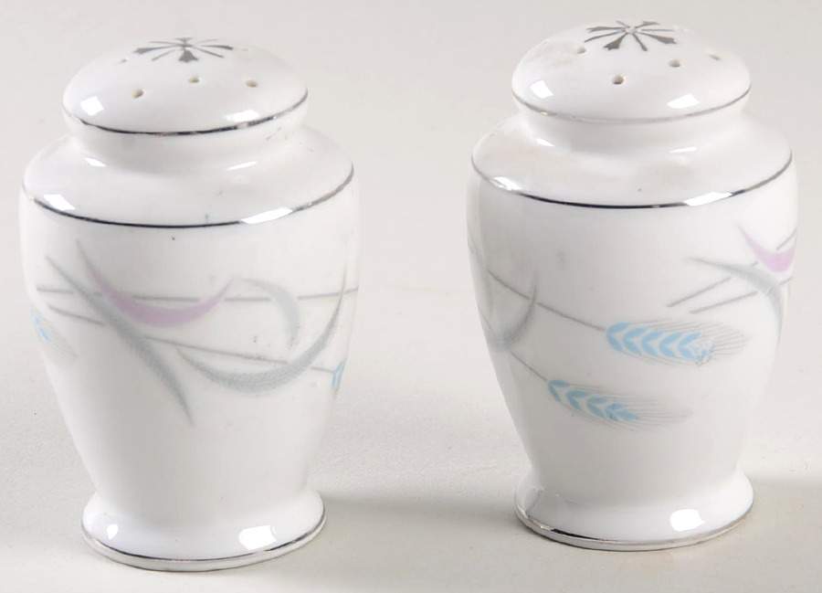 Royal Wheat Salt & Pepper Set by Valmont-1