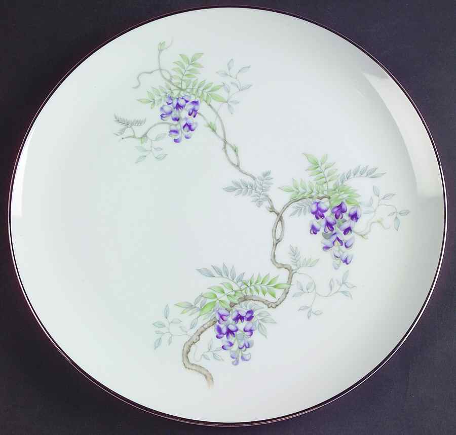 Wisteria Dinner Plate by Valmont-1