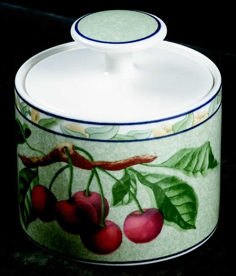 L'Amour Sugar Bowl & Lid by Victoria & Beale-1