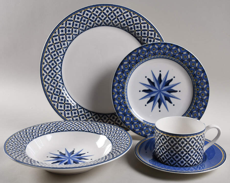 Williamsburg 5 Piece Hostess Set by Victoria & Beale-1