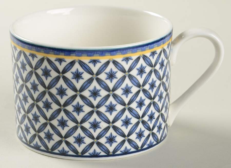 Williamsburg Flat Cup by Victoria & Beale-1