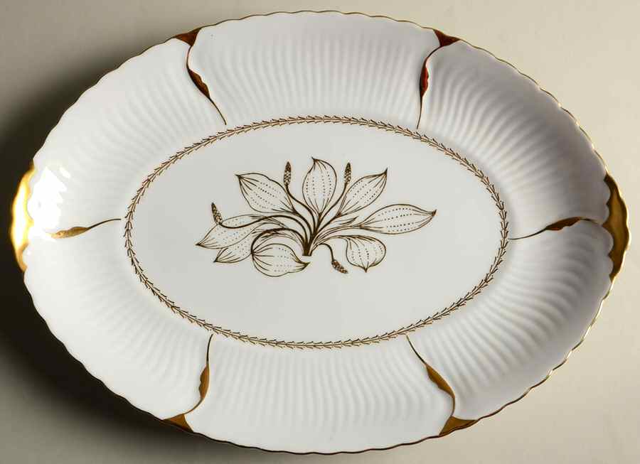 Sunburst 16" Oval Serving Platter by Victorian (Japan)-1