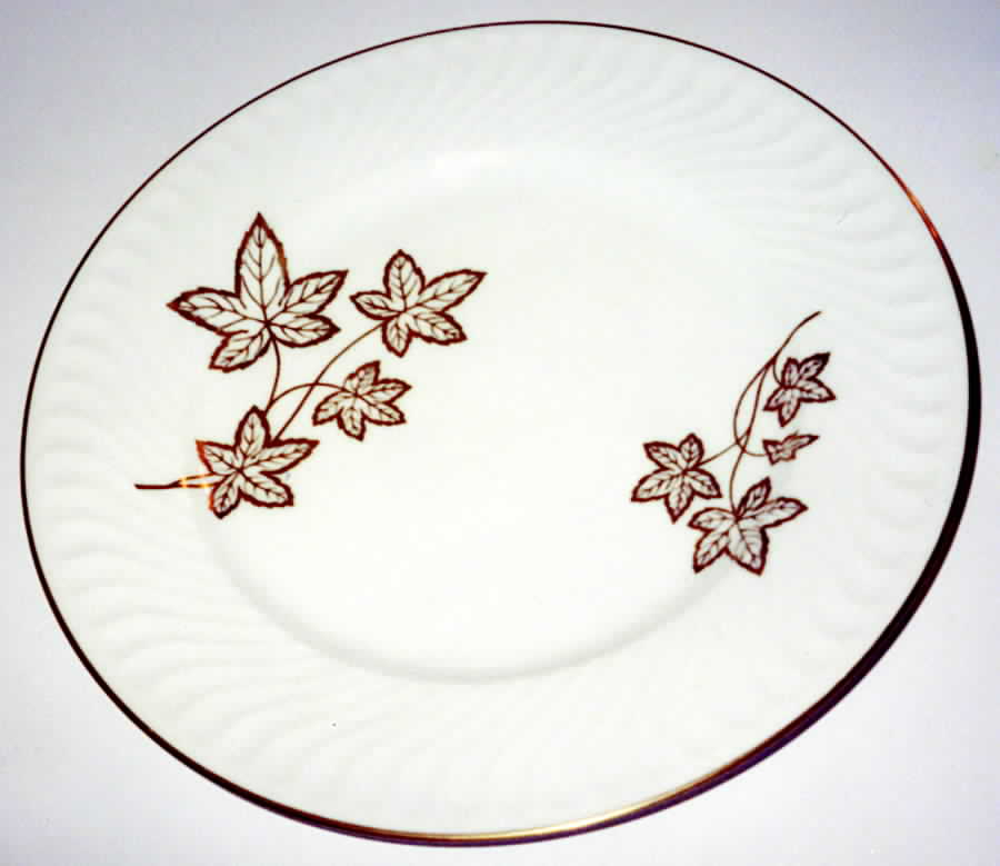Alvaro Dinner Plate by Vista Alegre-1