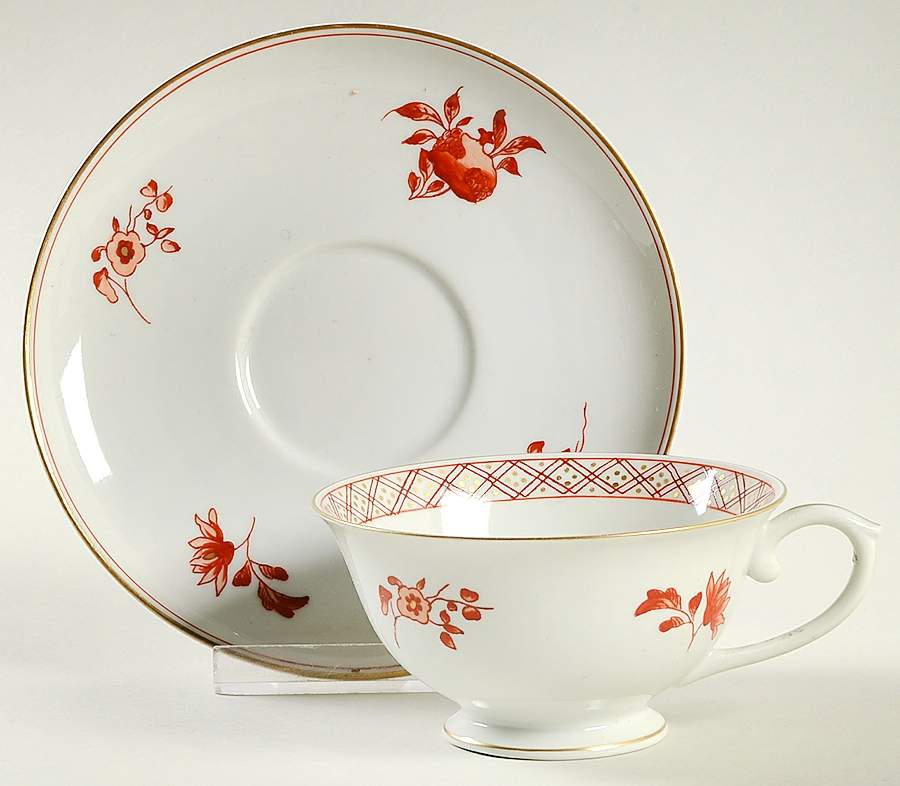 Amelia Footed Cup & Saucer Set by Vista Alegre-1