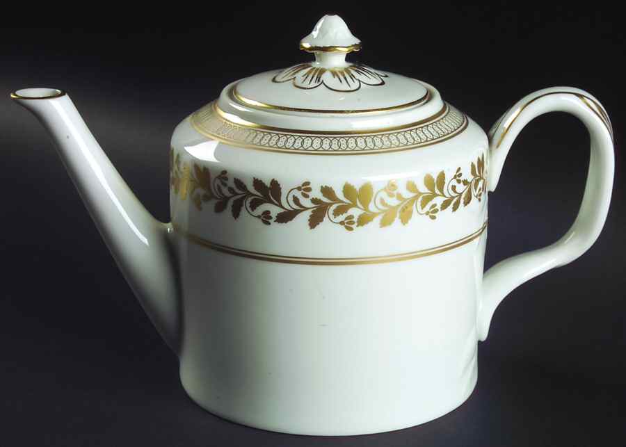 Anna Teapot & Lid by Vista Alegre-1