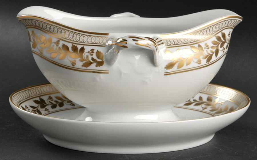 Anna Gravy Boat & Underplate by Vista Alegre-1