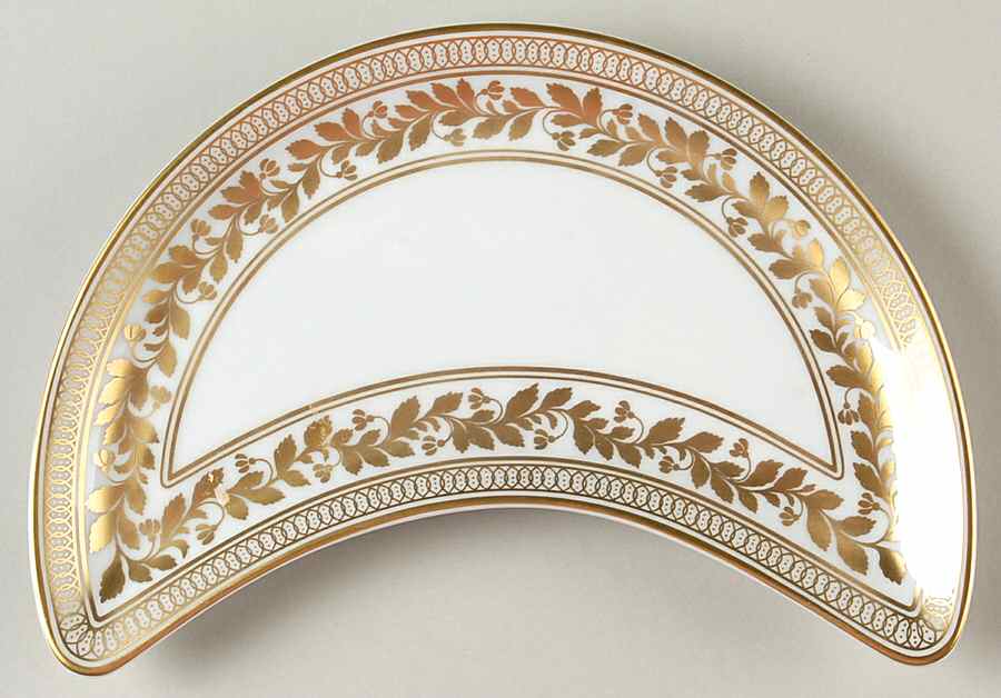 Anna Crescent Salad Plate by Vista Alegre-1