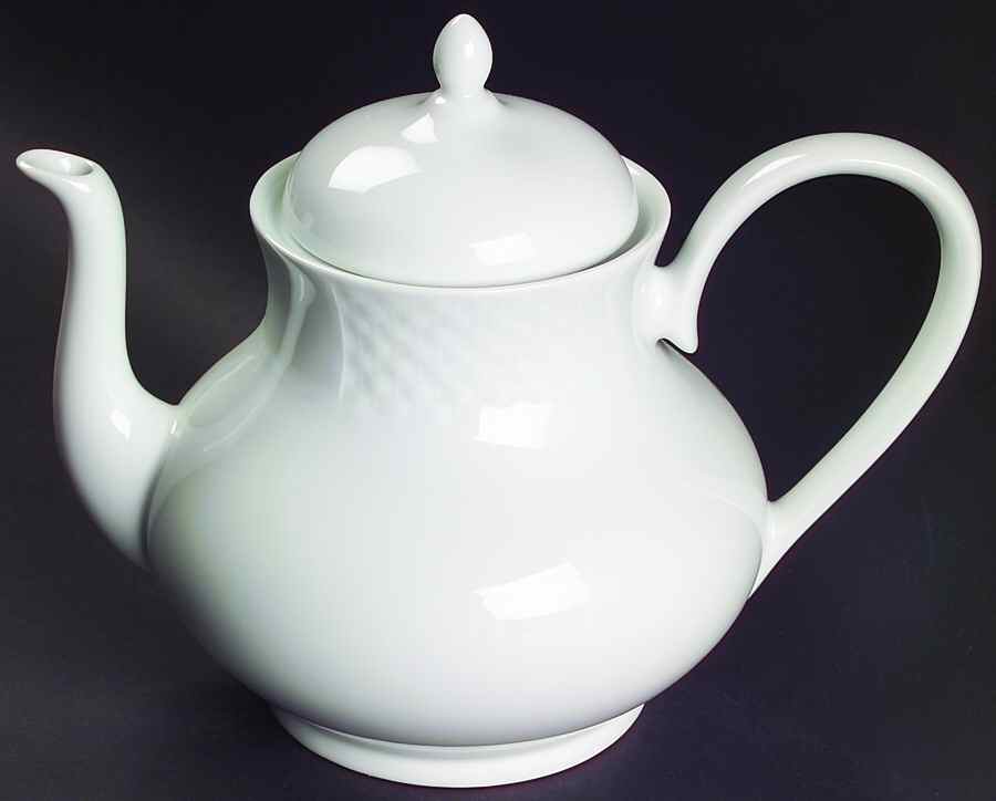 Basket Weave Teapot & Lid by Vista Alegre-1