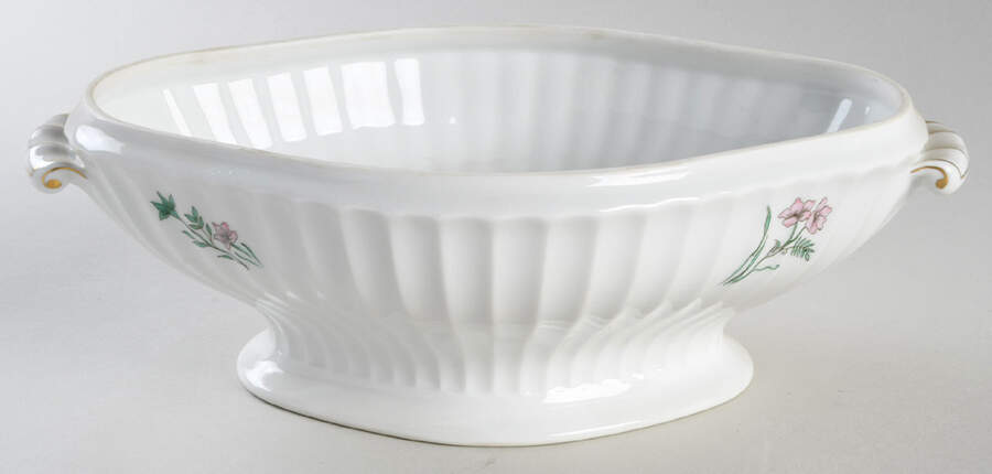 Carlina Oval Vegetable No Lid by Vista Alegre-1