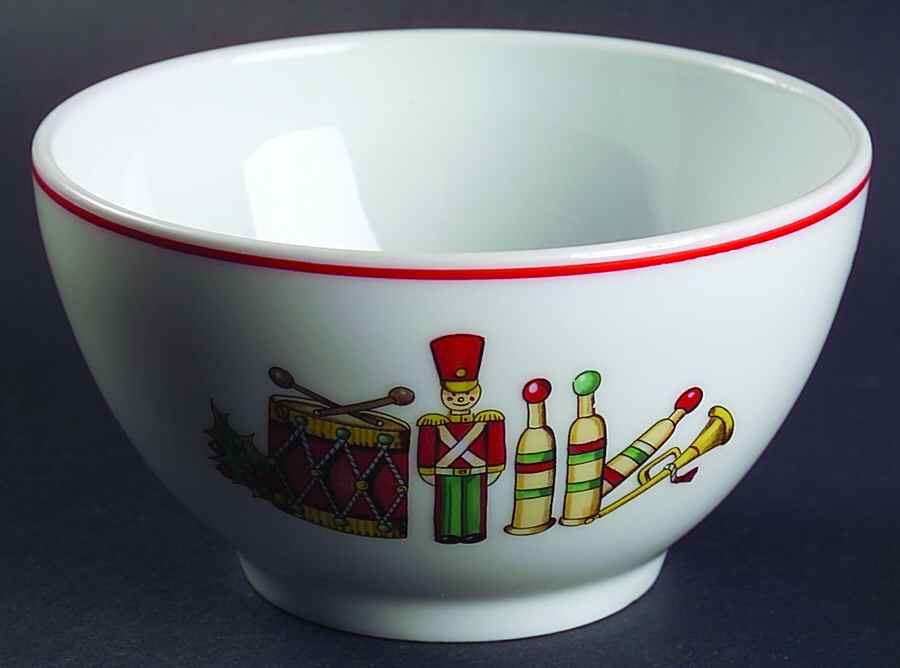 Christmas Magic Coupe Cereal Bowl by Vista Alegre-1