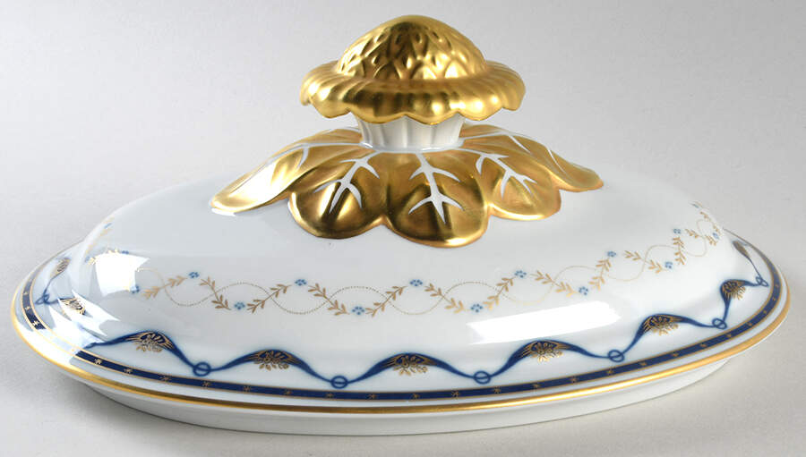 Fontainebleau Lid for Tureen by Vista Alegre-1