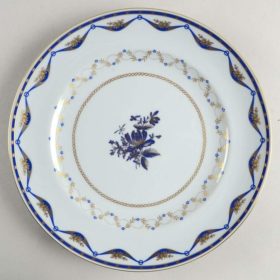 Fontainebleau Small Dinner Plate by Vista Alegre-1