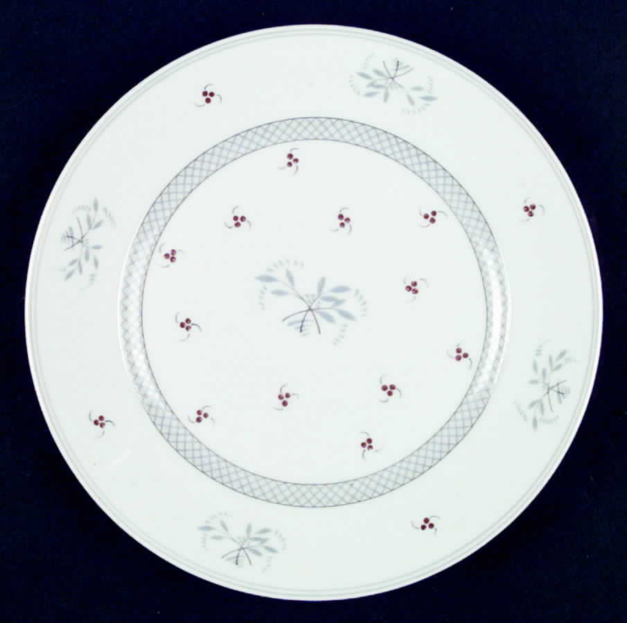 Lorient Salad Plate by Vista Alegre-1