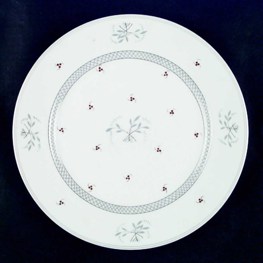 Lorient Dinner Plate by Vista Alegre-1
