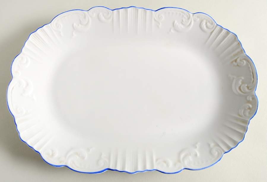 Manueline Blue 14" Oval Serving Platter by Vista Alegre-1