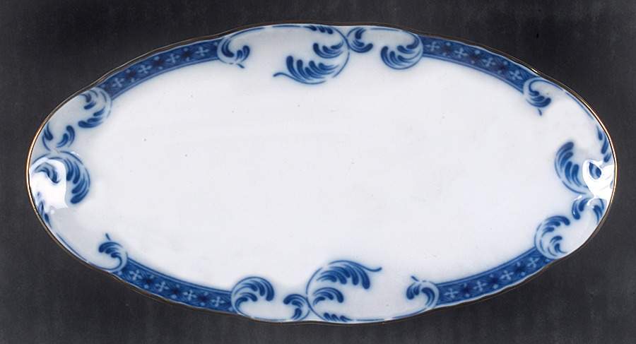 Macao Olive Dish by Vista Alegre-1