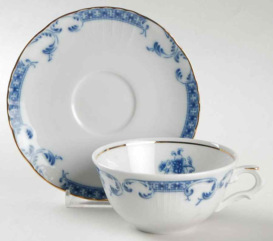 Macao Flat Cup & Saucer Set by Vista Alegre-1