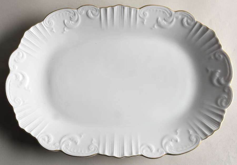 Manueline Gold 13" Oval Serving Platter by Vista Alegre-1