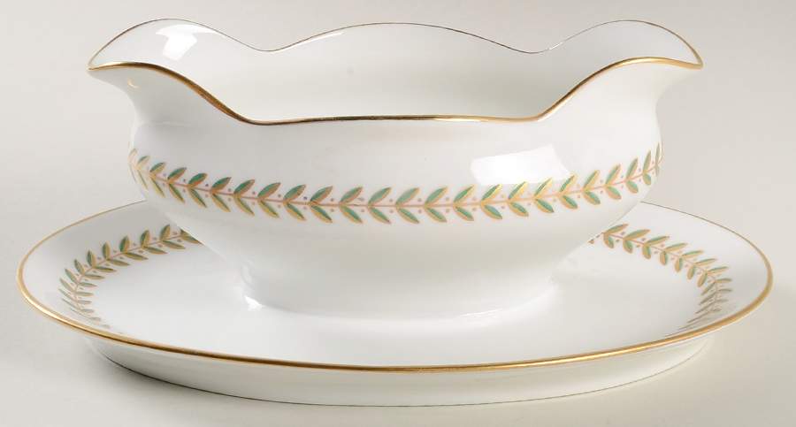 Maria Gravy Boat with Attached Underplate by Vista Alegre-1