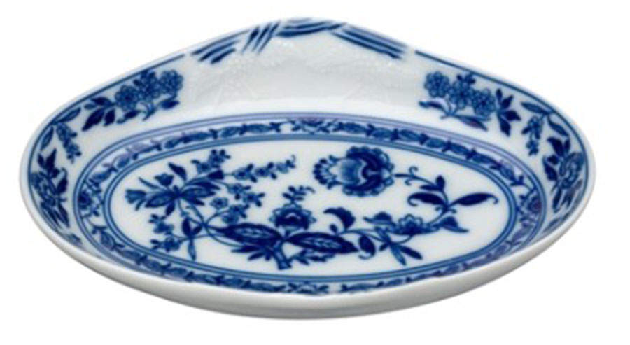 Margao Olive Dish by Vista Alegre-1