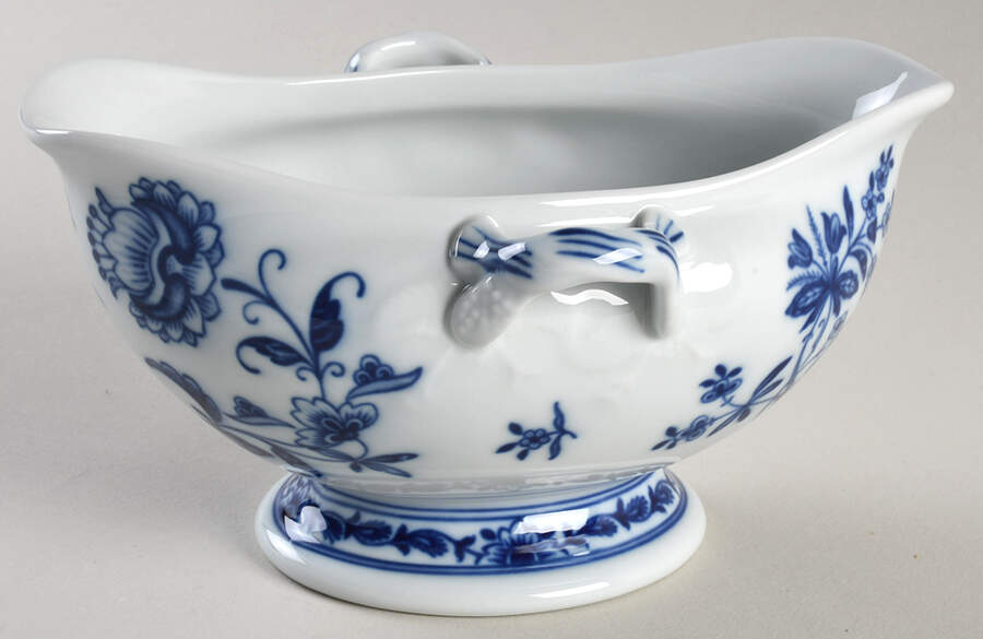 Margao Gravy Boat by Vista Alegre-1