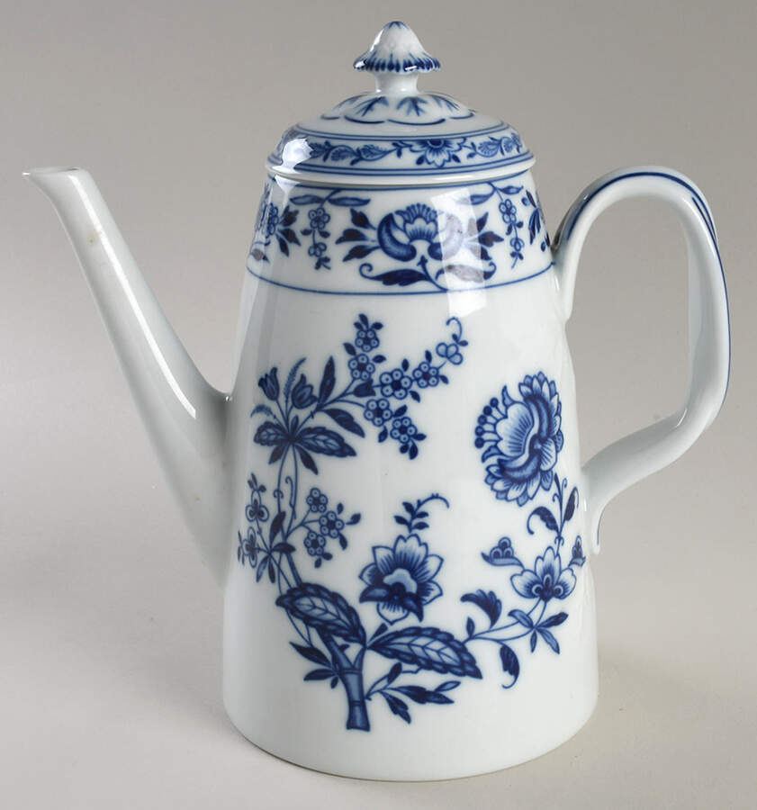 Margao Coffee Pot & Lid by Vista Alegre-1