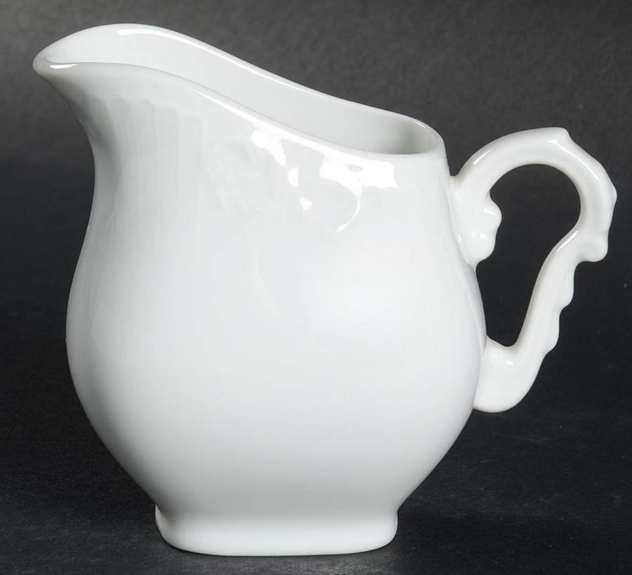 Manueline White Mini Creamer by Vista Alegre-1