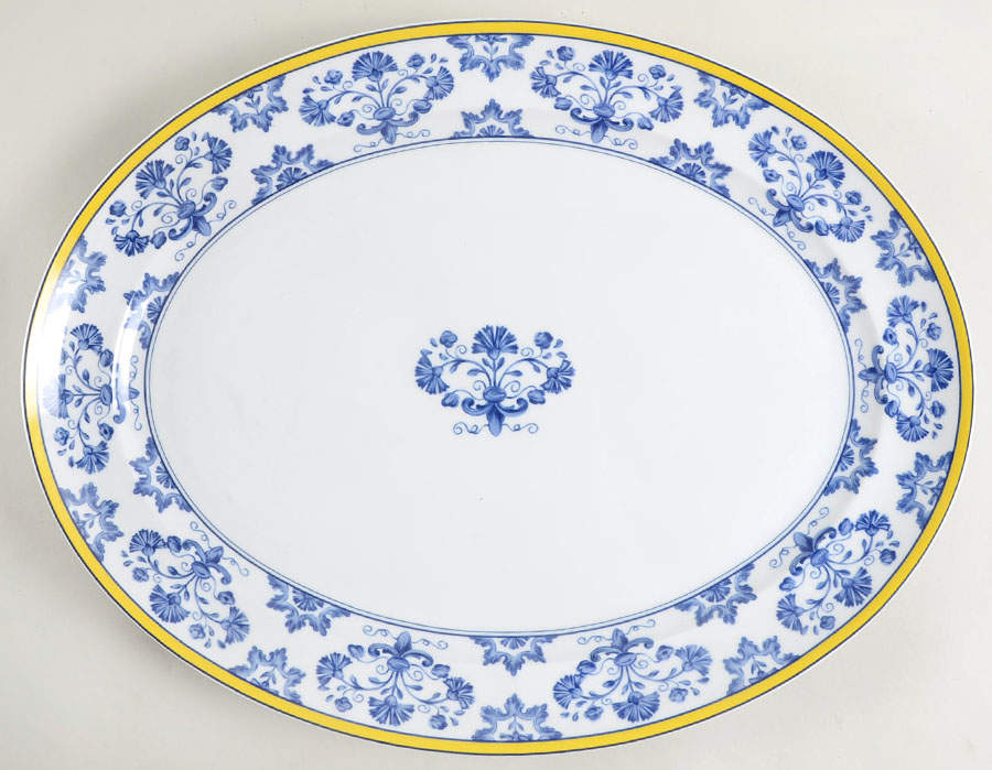 Pavilion (Castelo Branco) 16" Oval Serving Platter by Vista Alegre-1
